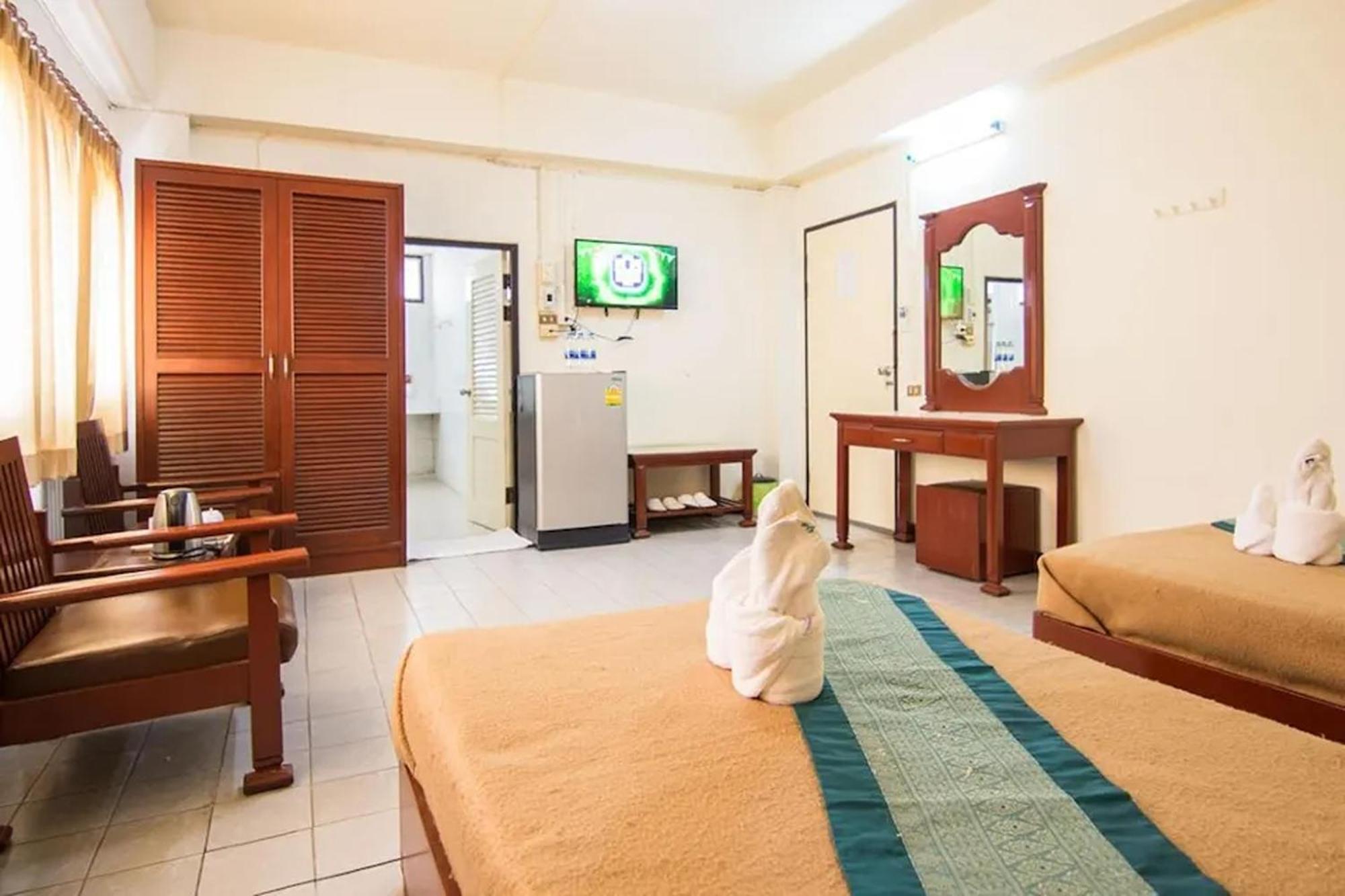 Khelang Nakorn Hotel Lampang Bagian luar foto