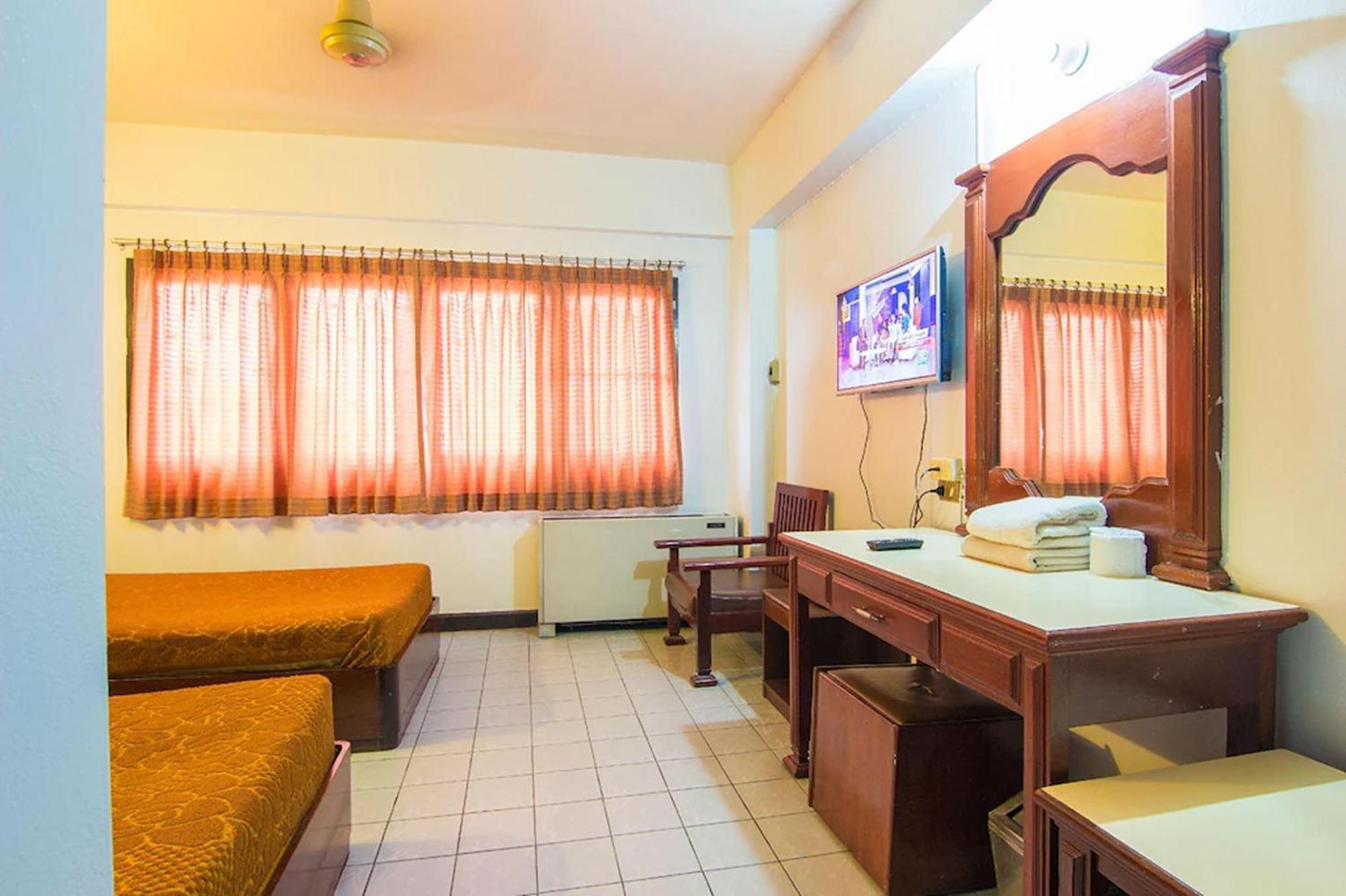 Khelang Nakorn Hotel Lampang Bagian luar foto