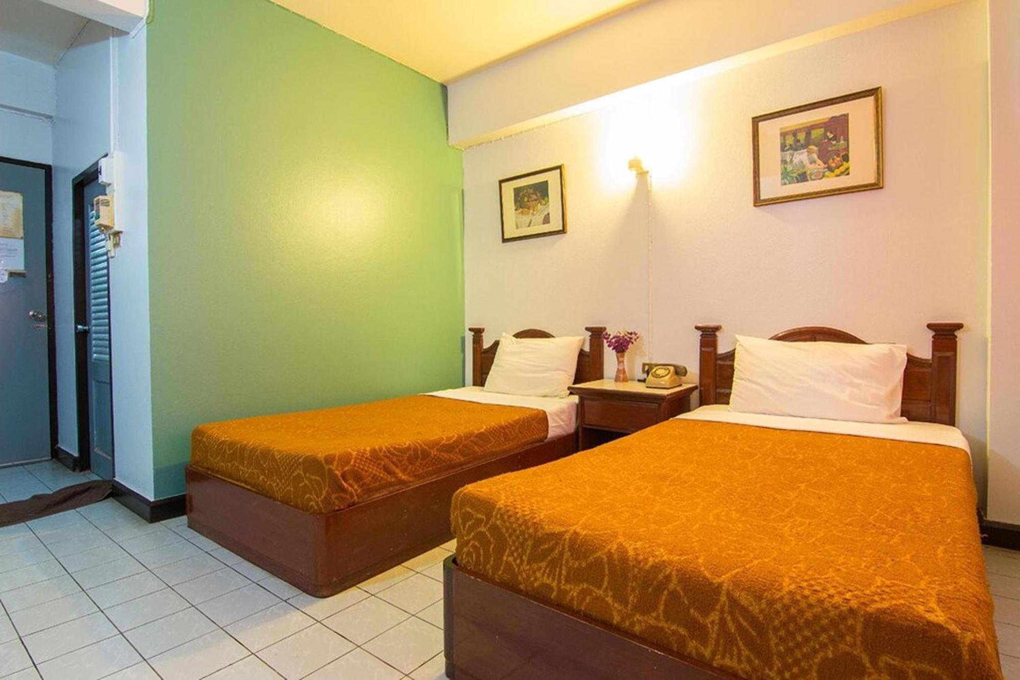 Khelang Nakorn Hotel Lampang Bagian luar foto