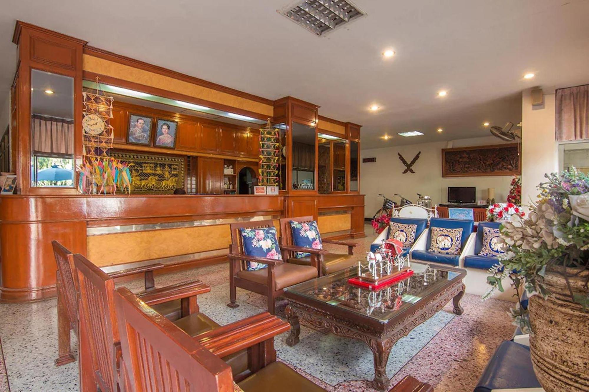 Khelang Nakorn Hotel Lampang Bagian luar foto