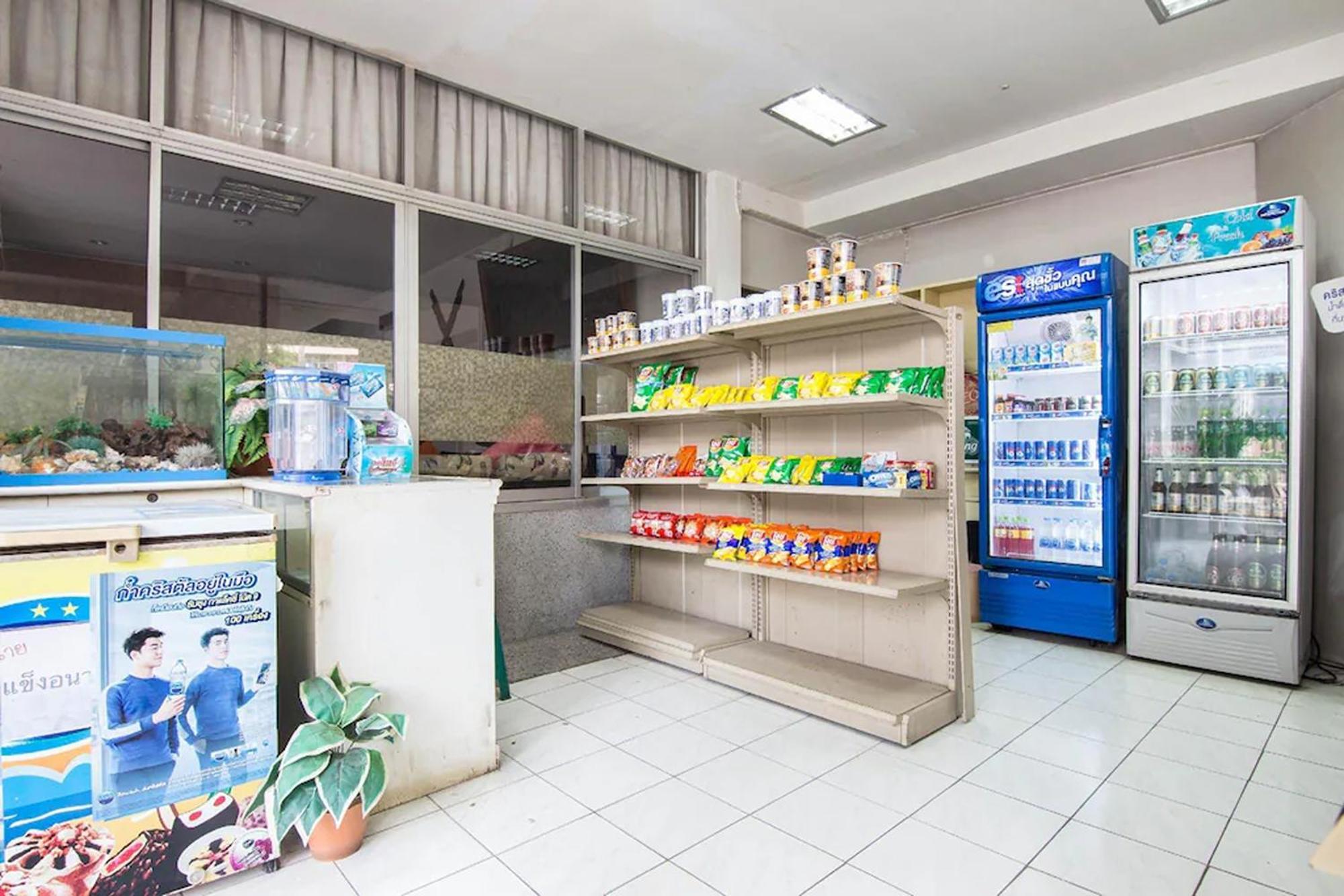 Khelang Nakorn Hotel Lampang Bagian luar foto