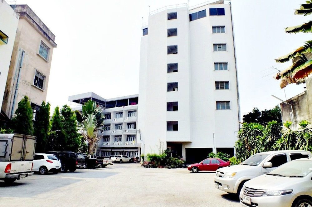 Khelang Nakorn Hotel Lampang Bagian luar foto